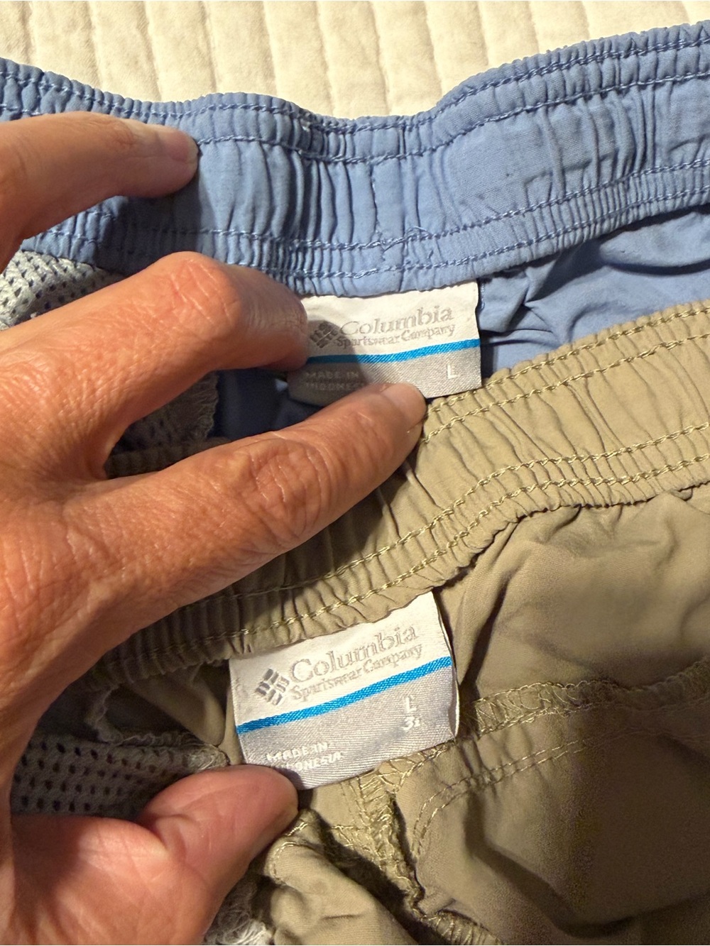 Columbia Hiking Shorts Lot of 2 Size Large Blue & Khaki - Picture 3 of 6
